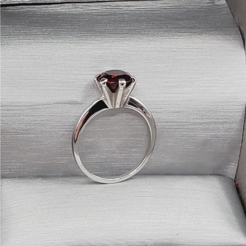 Genuine Round 1.25 Carat Garnet 925 Sterling Silver Solitaire Engagement Ring